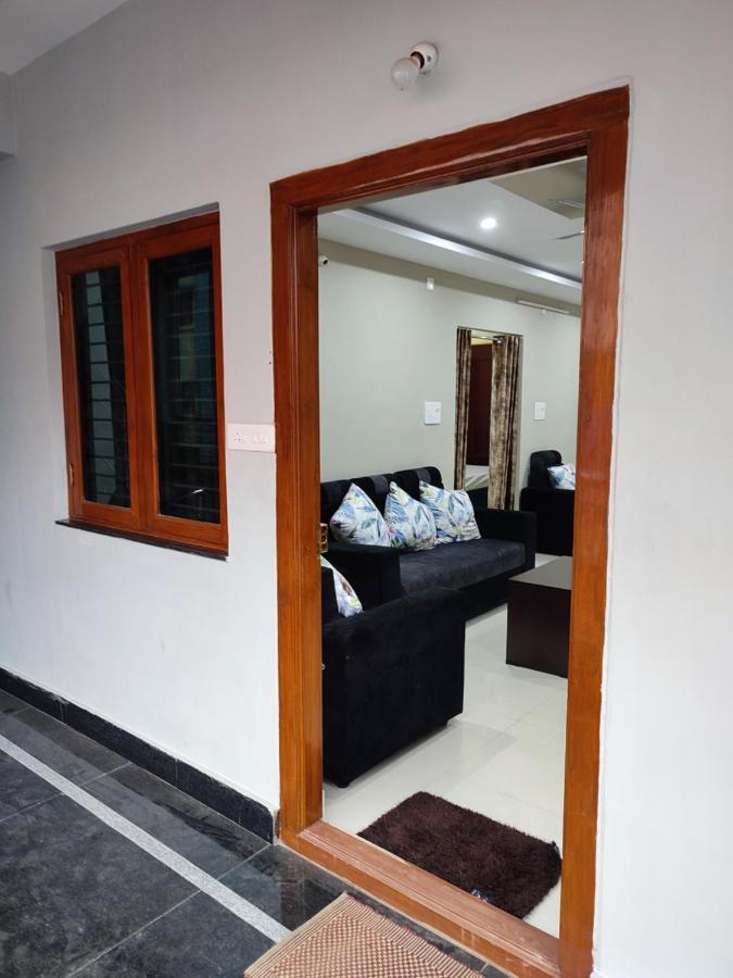 Rahul'S Castle Guest House Visakhapatnam Esterno foto